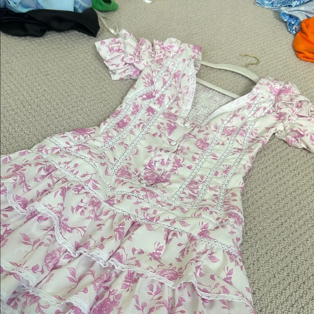 Floral Ruffle Sleeve Top - Picture 5 of 5